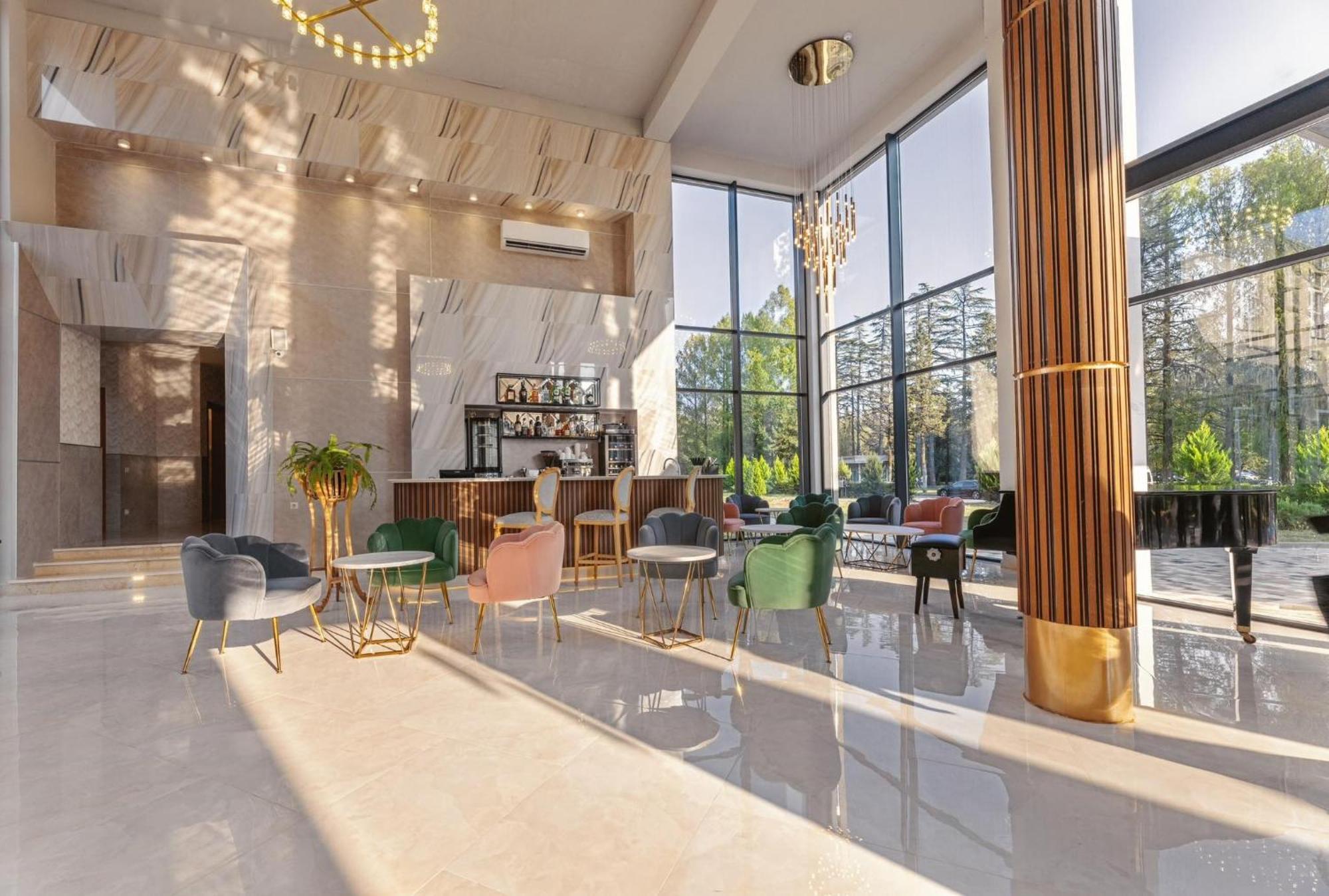 Park Hotel Tskaltubo - Balneo Resort 外观 照片